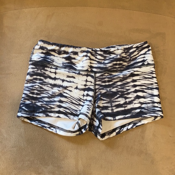 Fleo shorts - Picture 2 of 3